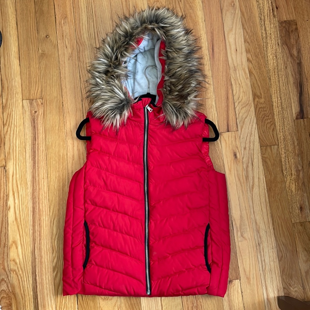 Gap Women’s Red Vest